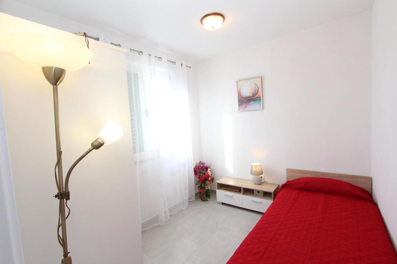 Apartment Stellina Ровин Екстериор снимка
