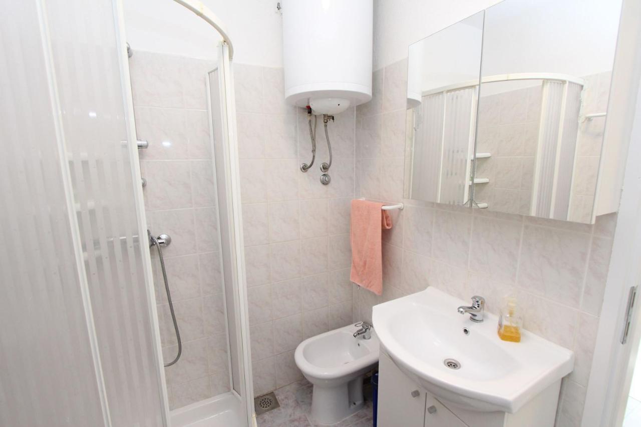 Apartment Stellina Ровин Екстериор снимка