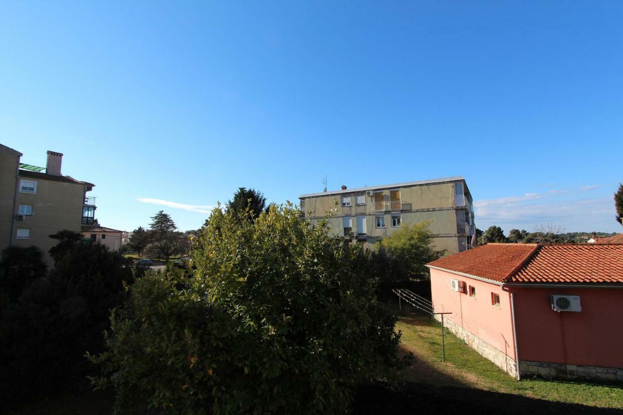 Apartment Stellina Ровин Екстериор снимка