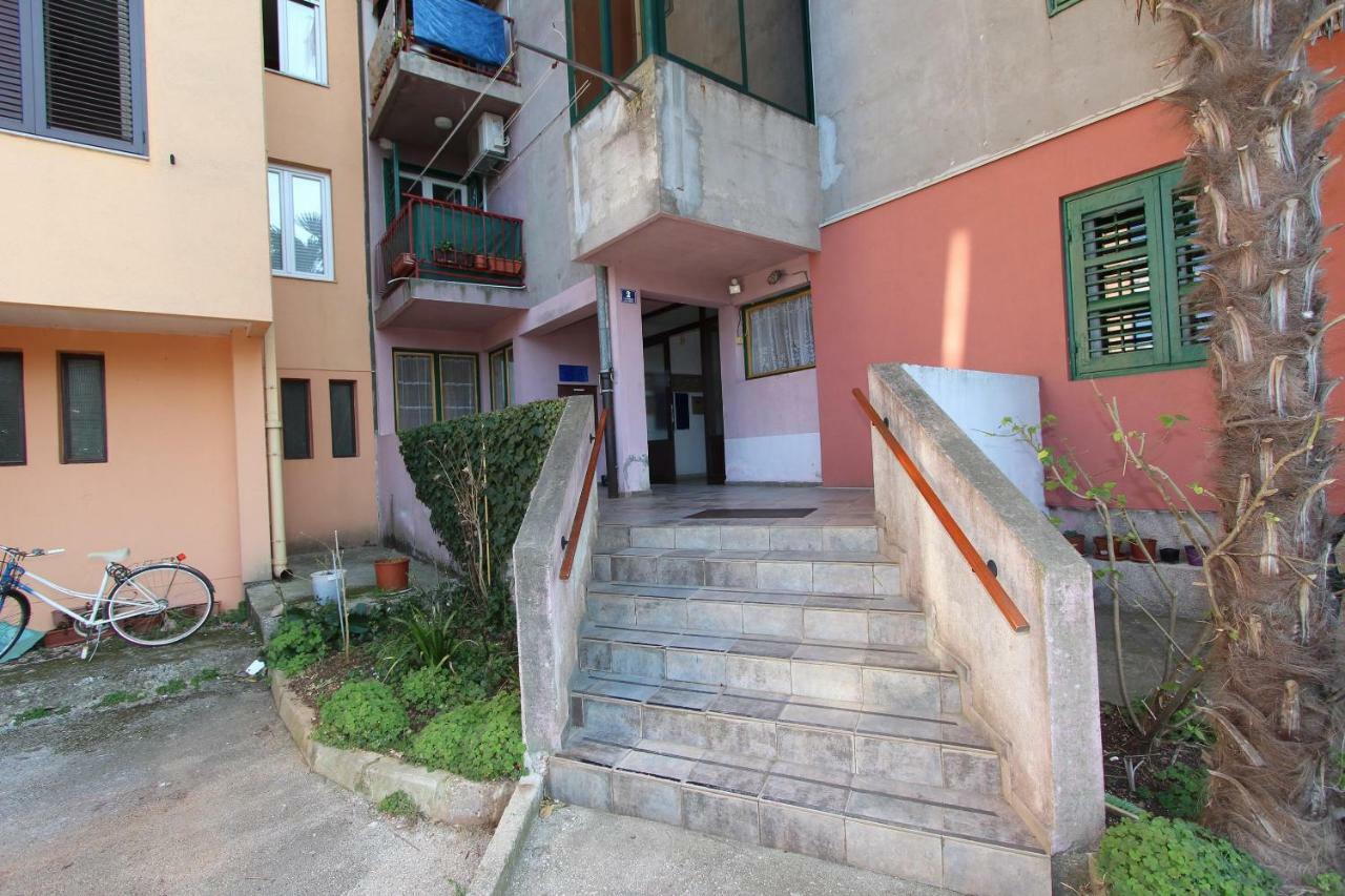 Apartment Stellina Ровин Екстериор снимка
