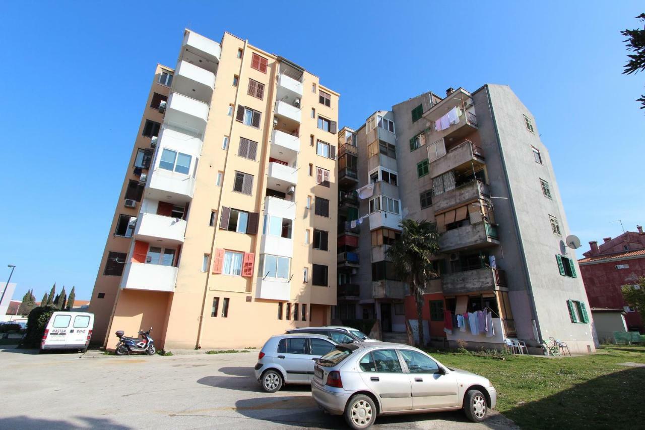 Apartment Stellina Ровин Екстериор снимка